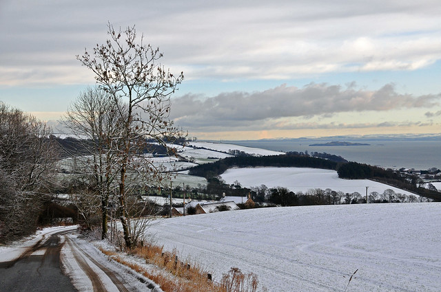 Snow comes to Fife