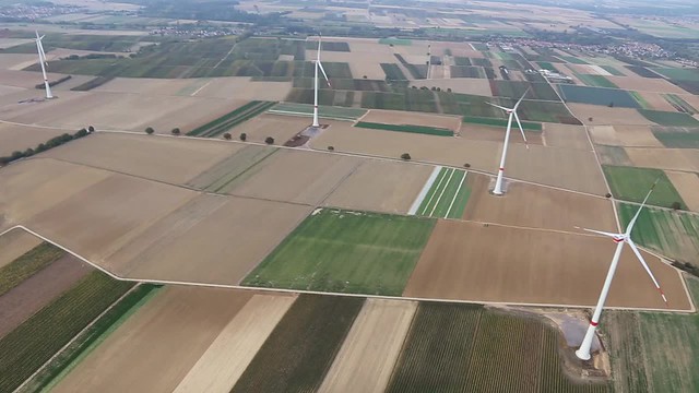 Freckenfeld, Windpark der EnBW - Windenergieanlage  mit  6 Windrädern - MVI_112070