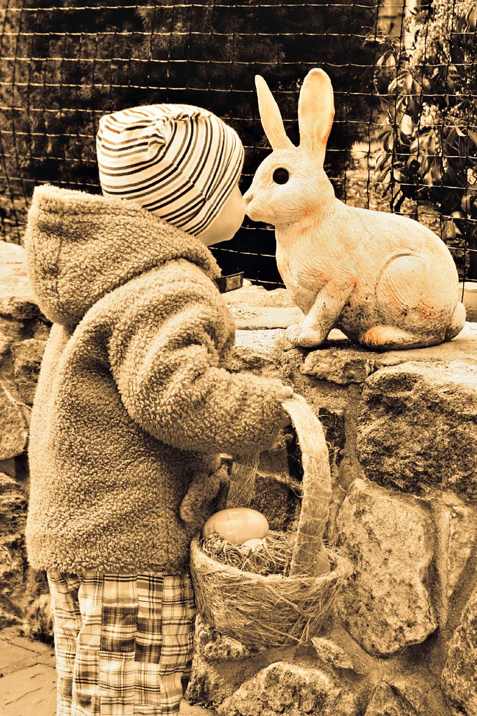 Easter Bunny Kiss by eurodrifter