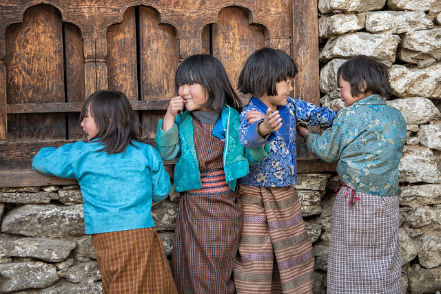 Happy children of Lhedi - Lunana Gewog - Gasa District - Snowman Trek - Bhutan