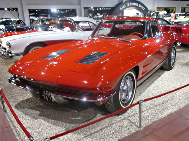 52 Chevrolet Corvette C2 Stingray Coupe (1963)