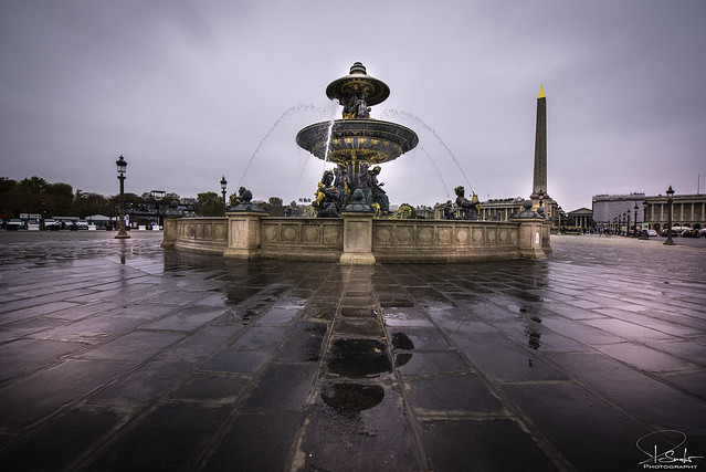Fontaine des Mers - Place de la Concorde - Paris - France