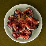 Ficus carica 'Violette de Bordeaux' figs; 8424