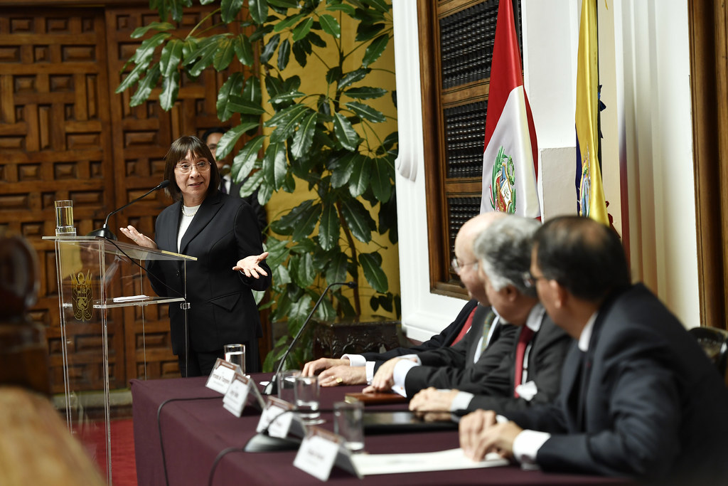 Seminario El Proceso De Negociaciones Entre El Peru Y Ecu Flickr