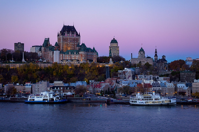 Blue hour on a cold morning - Quebec City