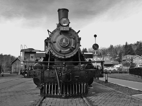 steam locomotive bo railroad oakland garrett county md maryland display museum train blackwhite bw historical scenic landscapes transportation georgeneat patriotportraits neatroadtrips