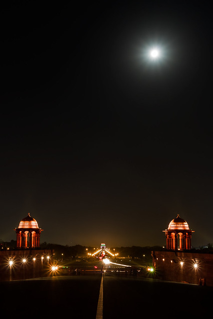 India Gate with moon