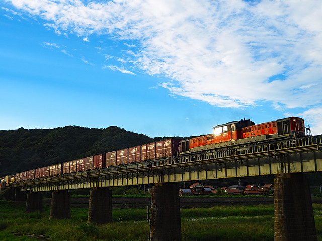DD51 1802 Freight train in Yamaguchi line
