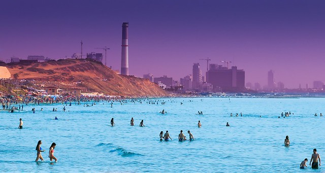 Bathing in Tel-Aviv beach - Follow me on Instagram:  @lior_leibler22