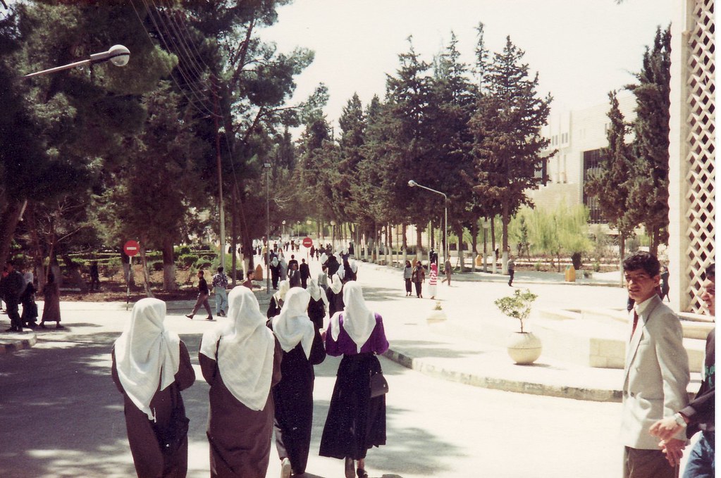 THE UNIVERSITY OF JORDAN, CAMPUS | the day is ov… | Flickr