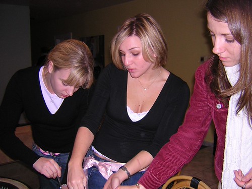 Court, Bre and K.D. digging in | by annakjarzab