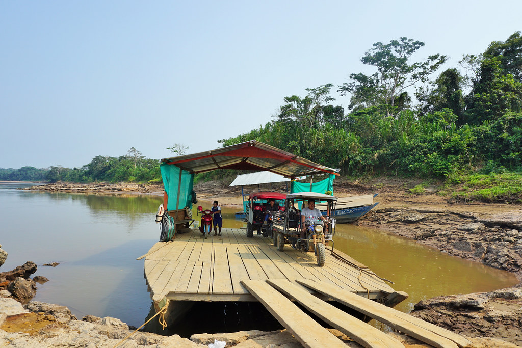 Tambopata river ferry. Photo by Yoly Gutierrez/CIFOR cifor.org forestsnews.cifor.org If...