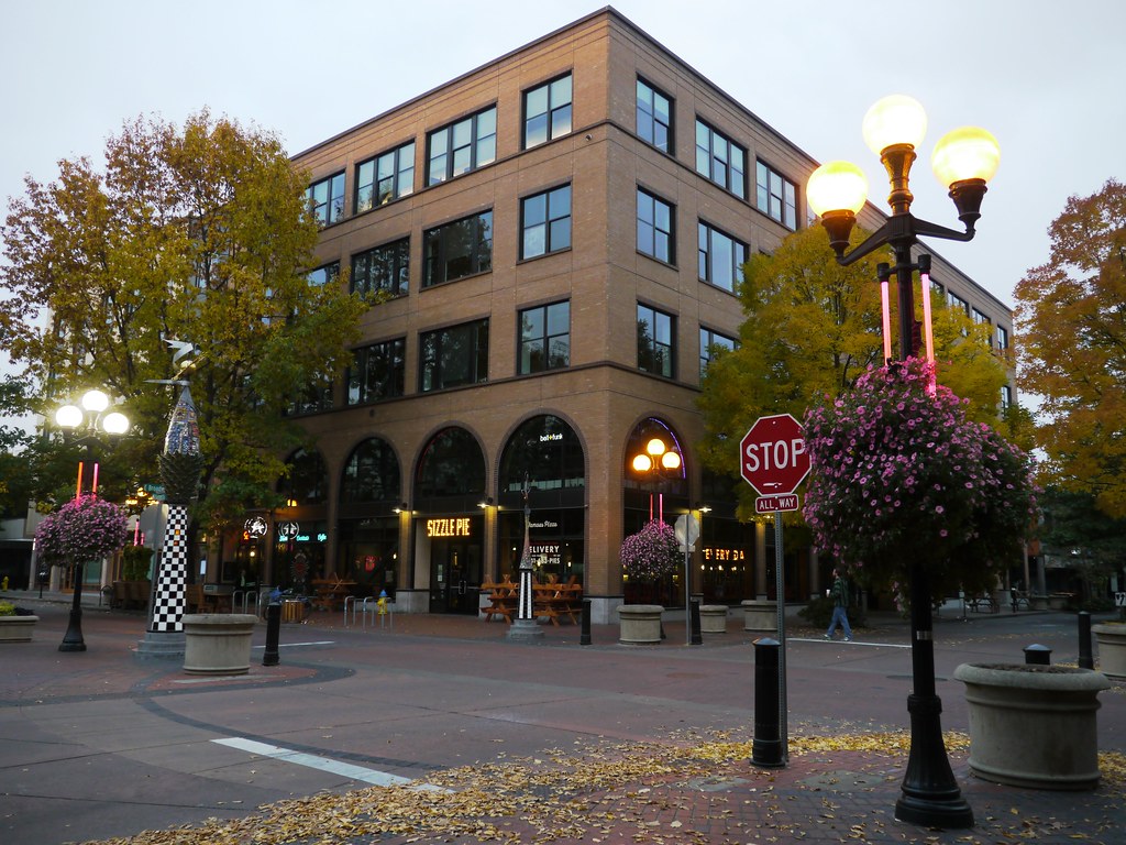 Broadway and Willamette Street intersection in downtown Eugene, Oregon