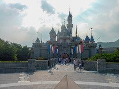 Photo 24 of 25 in the Day 19 - Disneyland Hong Kong gallery