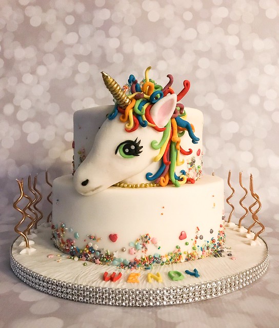 A unicorn cake .....