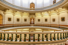 Balcony of the Texas State Capitol ...