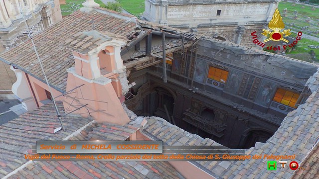 ROMA ARCHEOLOGICA & RESTAURO ARCHITETTURA: Crollo San Giuseppe dei Falegnami a Roma, vigili: 