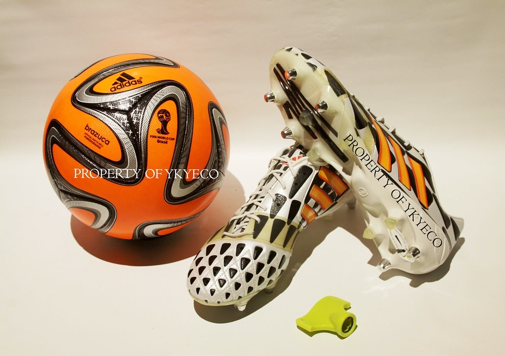 NITROCHARGE 1.0 SG BATTLE PACK- ADIDAS OFFICIAL FIFA WORL… | Flickr