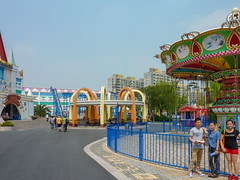 Photo 25 of 25 in the Day 10 - Fisherman's Wharf, Jin Jiang Action Park, Changfeng Park, Zhongshan Park, Shanghai Zoological Park and SWFC Observatory gallery