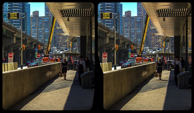 Sunny Toronto 3-D / CrossView / Stereoscopy / HDRaw