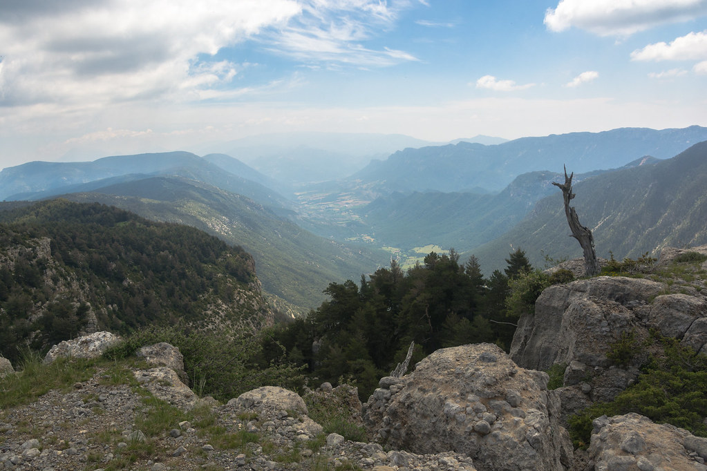 La Vall de Cabó des de l'Asllavissada, a la collada de Falcó