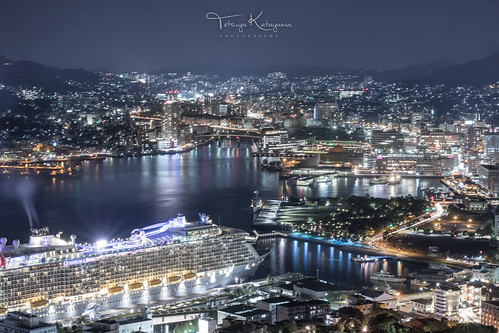 nightview nightscape night light sea port water waterscape ship reflection nagasaki nagasakiport japan