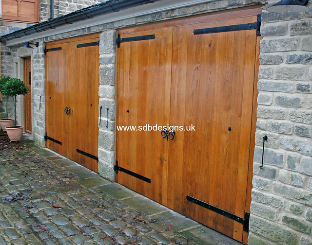 English oak double garge doors by SDB Designs made by Sean Broadbent