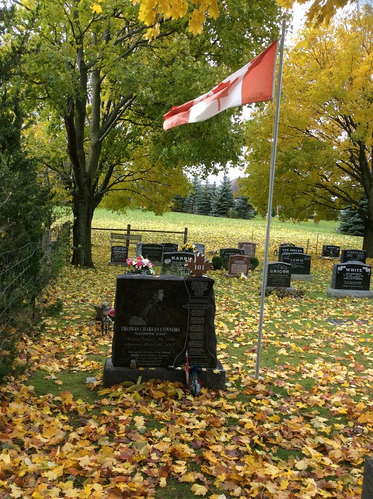 November 3 2018 Stompin’ Tom Conners’ grave Erin Ontario | Flickr