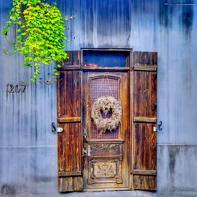 New Orleans door