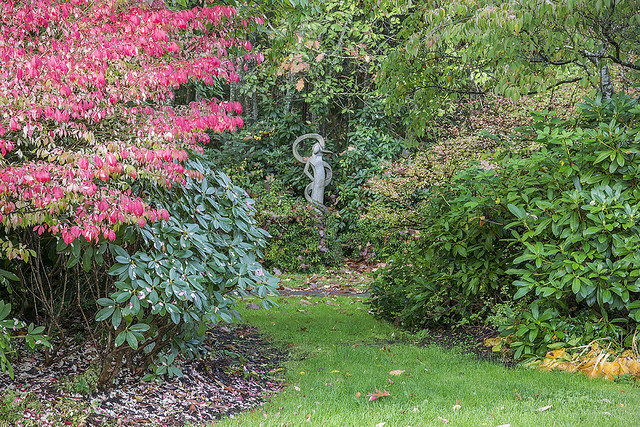 Garden Sculpture at Hawthorne Park