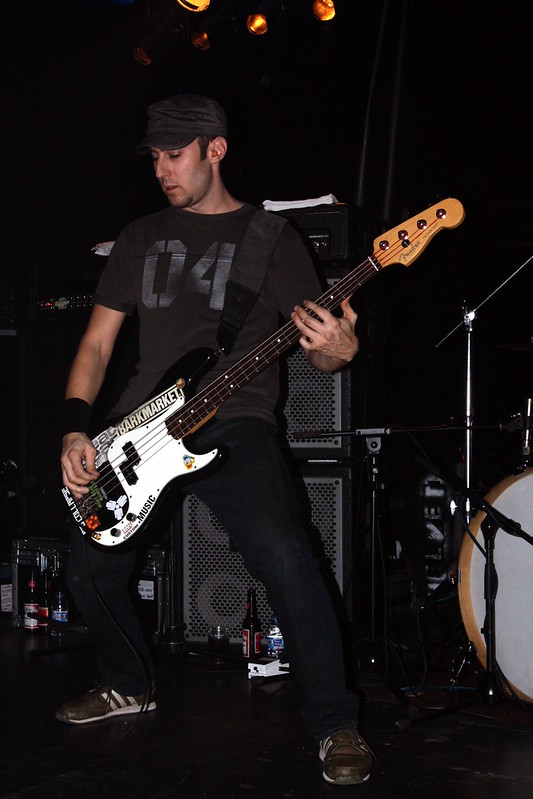 Concierto de Helmet + Totimoshi, la [2]