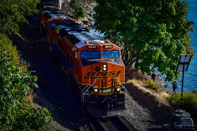 BNSF Locomotive #6942 - Fairhaven Historic District
