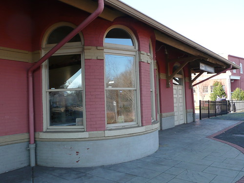 railroad station train virginia culpeper railway amtrak va depot sr southernrailway baywindow nrhp
