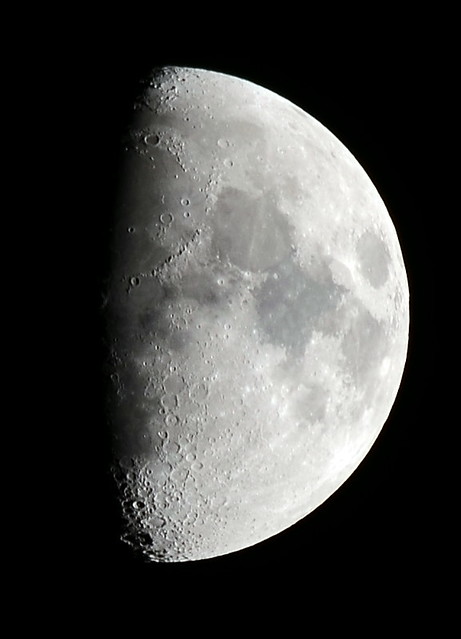 moon  11 5 2011