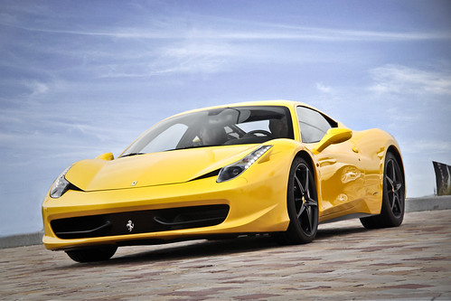 '' Black en Yellow '' | by Mark Plat