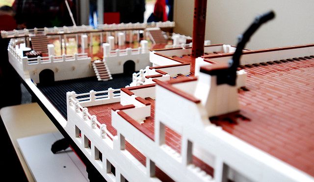 Lego RMS Titanic - Stern section