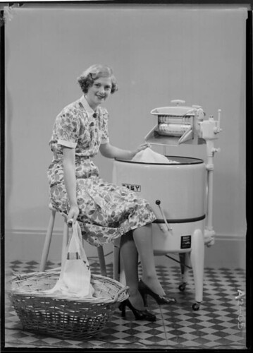 washing machine lady | garnered from Magnolia Thunderpussy's… | David ...