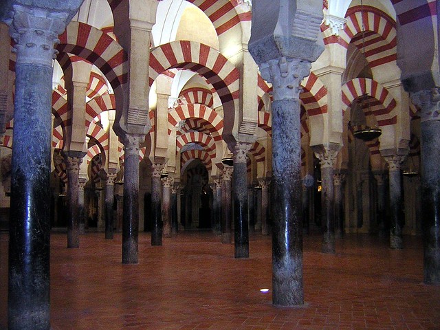 La Mezquita (Córdoba).-