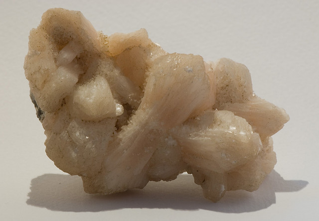 Baryte: Cockscomb crystal aggregates