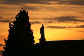 Statua al tramonto