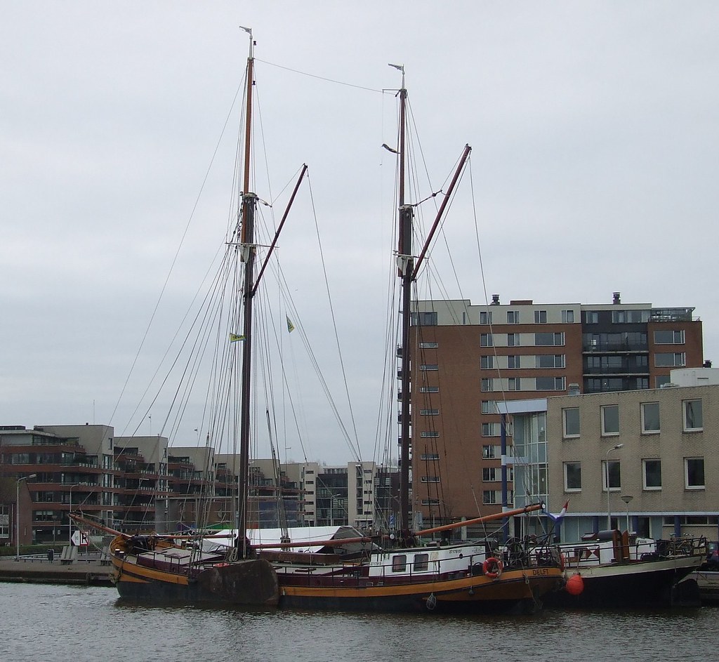 de Delft de Delft in de haven van delft Gerard Stolk Flickr