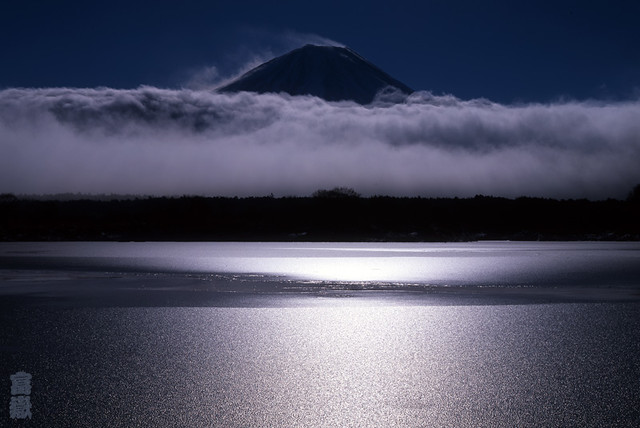 An approaching cloud（Mt.Fuji/富士山)
