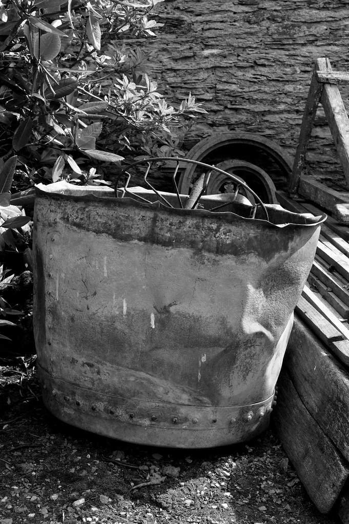 Old bucket | Keith Alford | Flickr