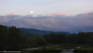 luna e nuvole al tramonto - moon and clouds to the sunset
