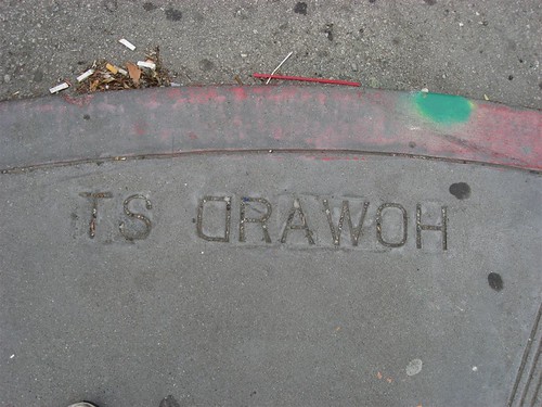 sidewalk typo: "TS Drawoh" & 2nd St