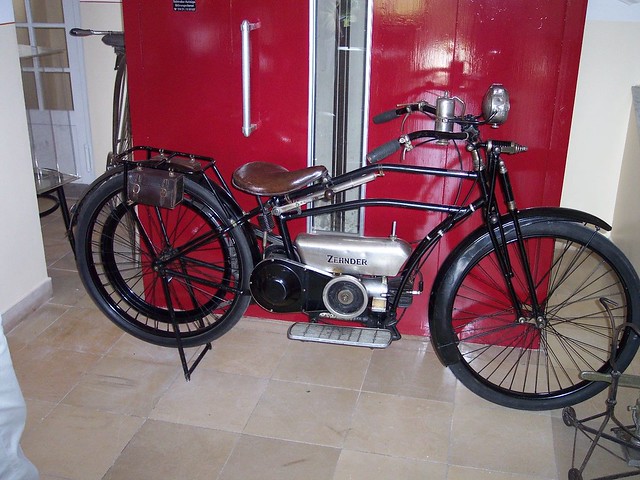 Zehnder Motocycle r