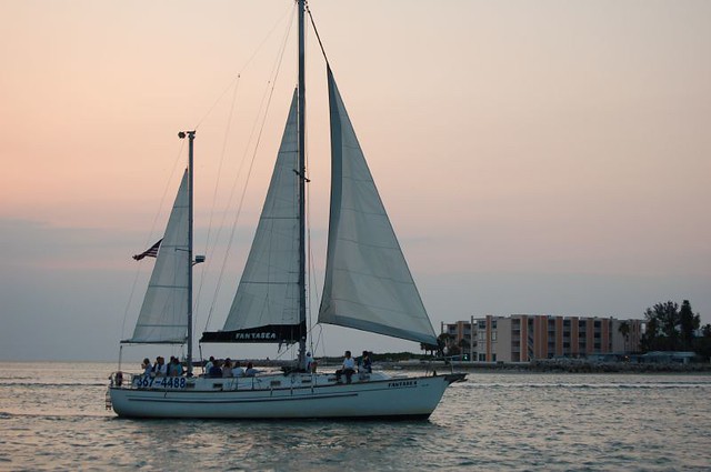 sunset sailboat st pete