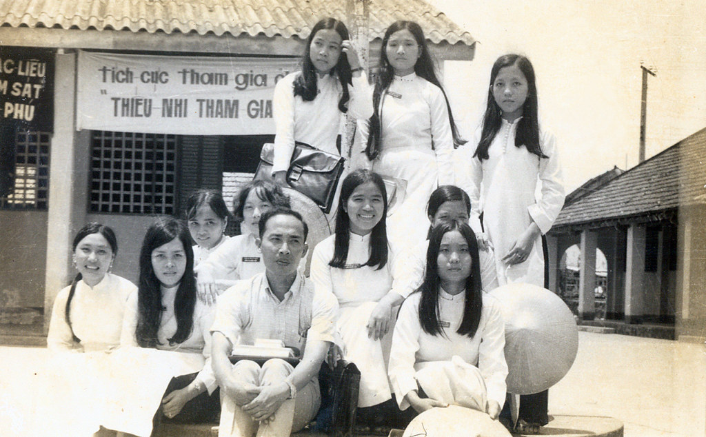 Trung Học Công Lập Bạc Liêu, lớp 11B2, niên khóa 1973-1974