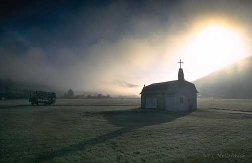 morning mist church fog dawn searchthebest pennsylvania spiritual zormsk diamondclassphotographer flickrdiamond tlmccormick