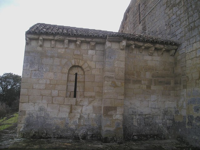 Astudillo (Palencia). Iglesia de Santa María de Dehesa de Espinosilla. Ábside